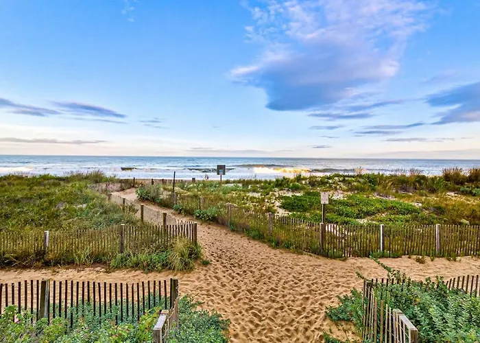 Spacious & Bright Beachfront With Ocean Views From Balcony & Pool * Ocean City